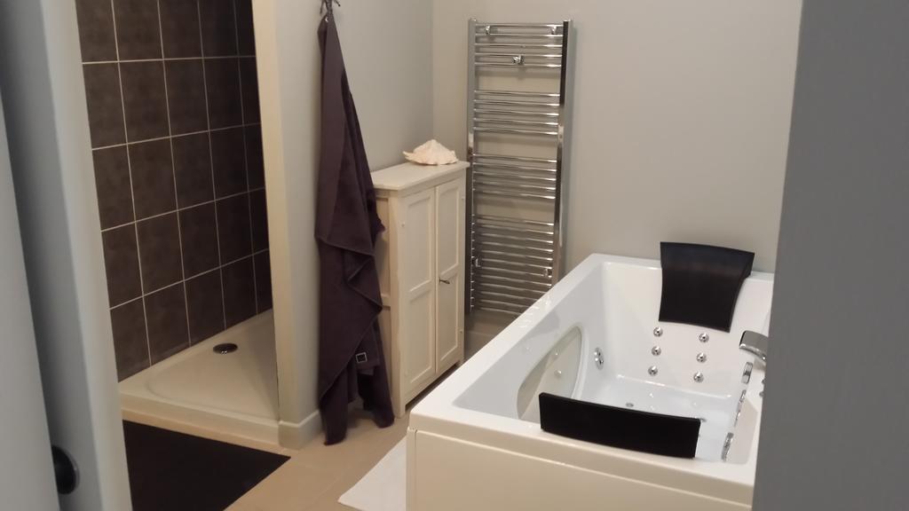 Le Clos Du Presbytere Puisseguin Pokój zdjęcie